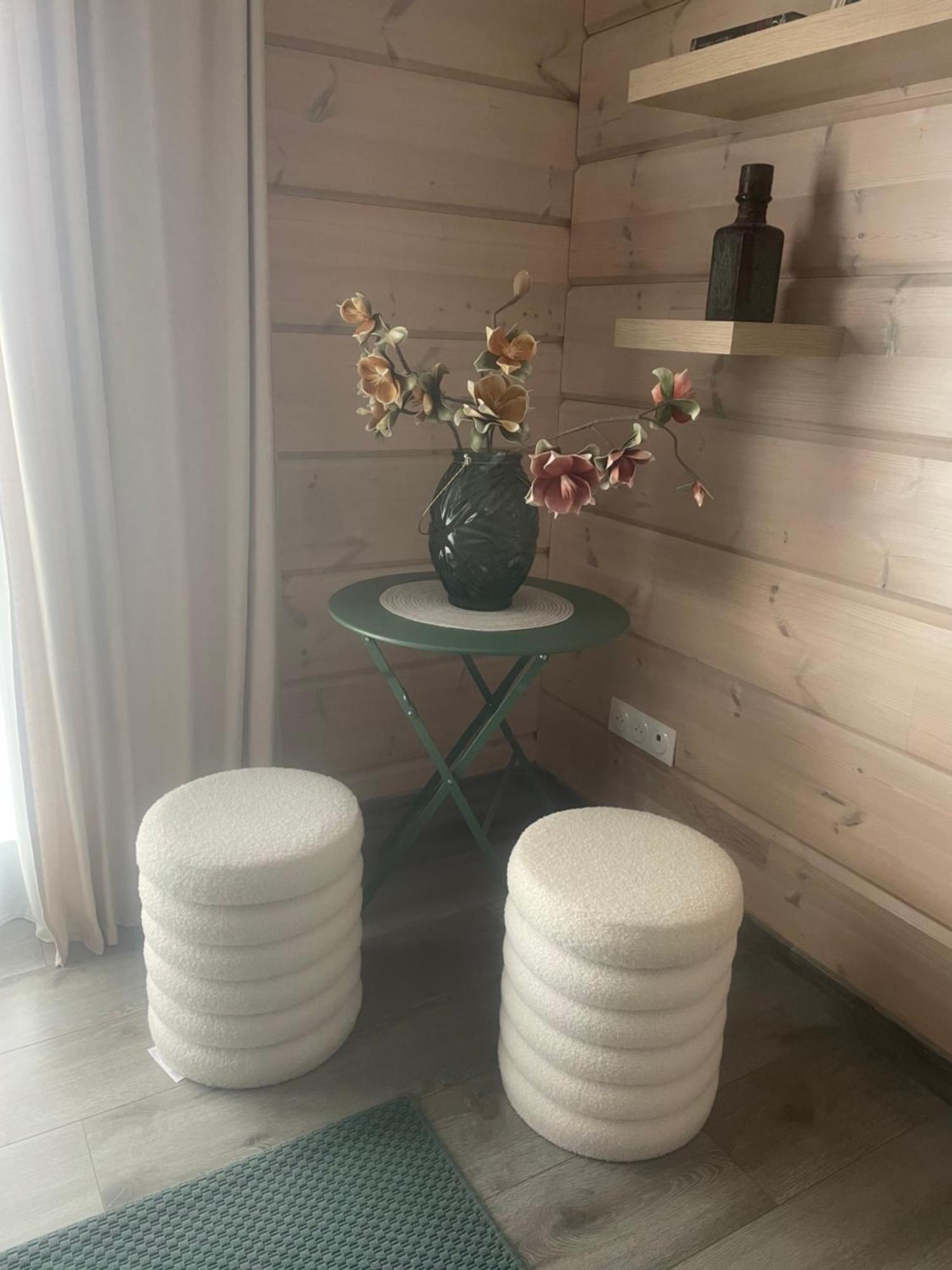 Un Petit Ilot De Confort - Made In Finland Monflanquin Kültér fotó